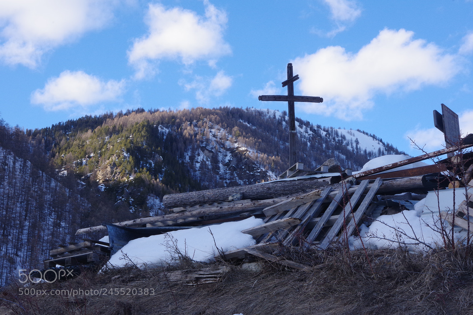 Pentax K-70 sample photo. Queyras souliers photography