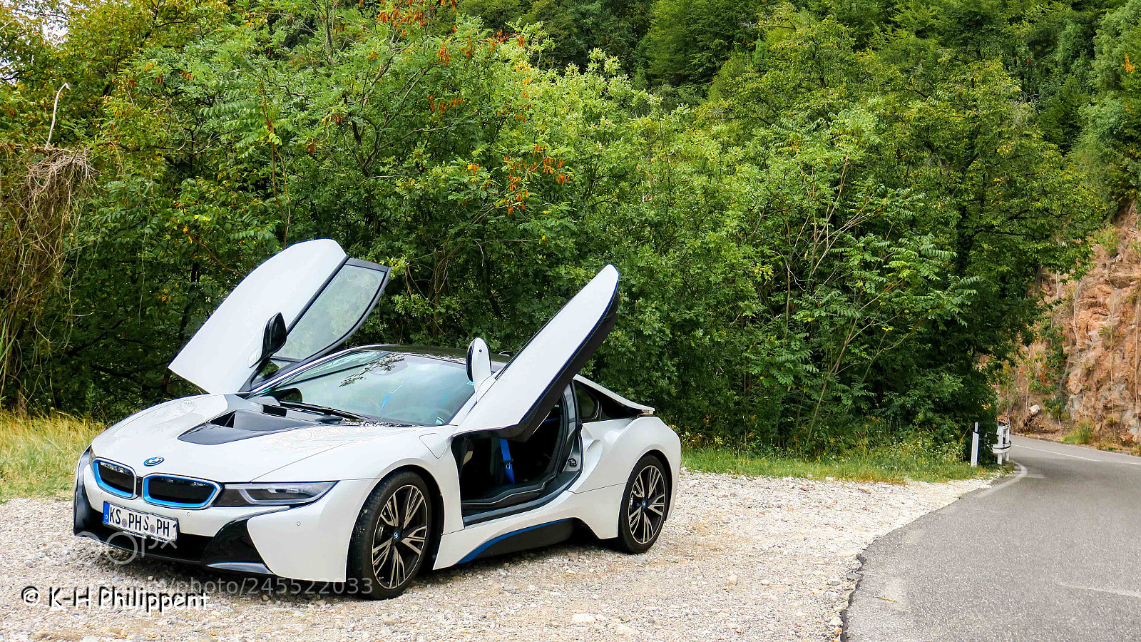 Canon PowerShot G3 X sample photo. Bmw i8 photography