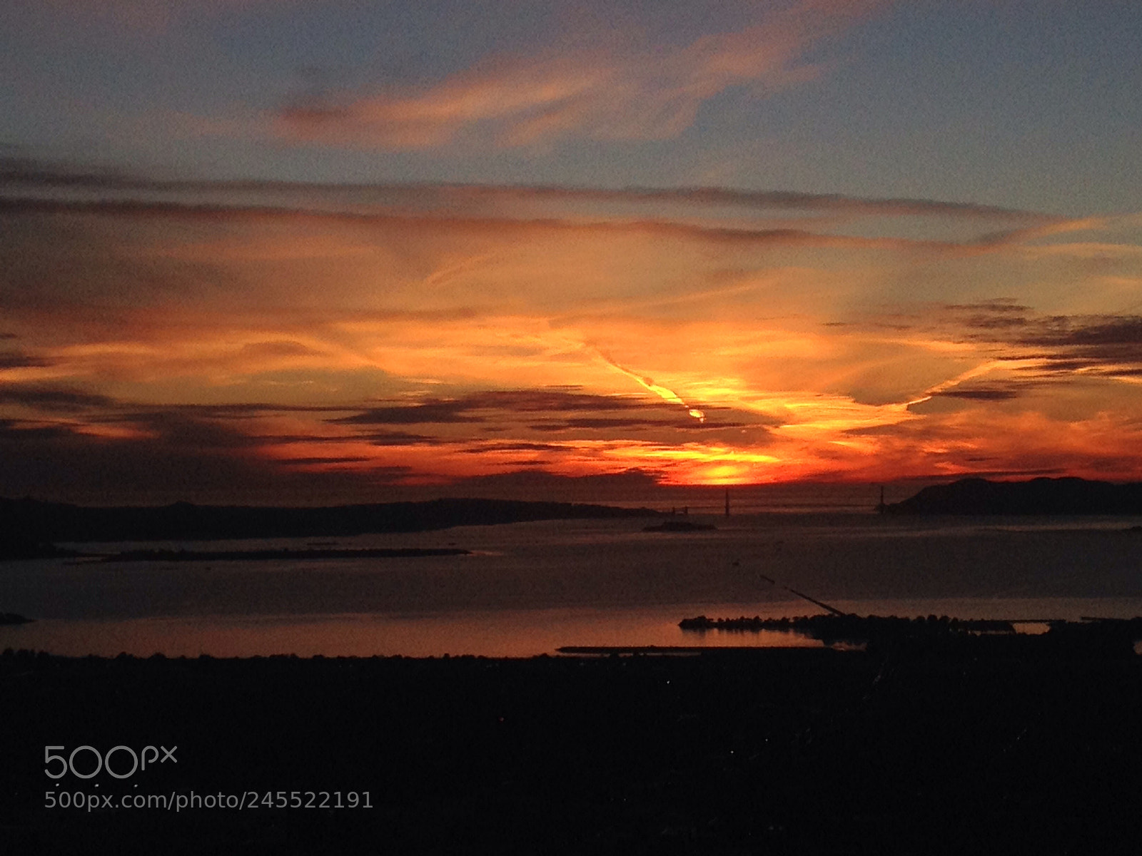 Apple iPhone 4S sample photo. Bay area sunset photography