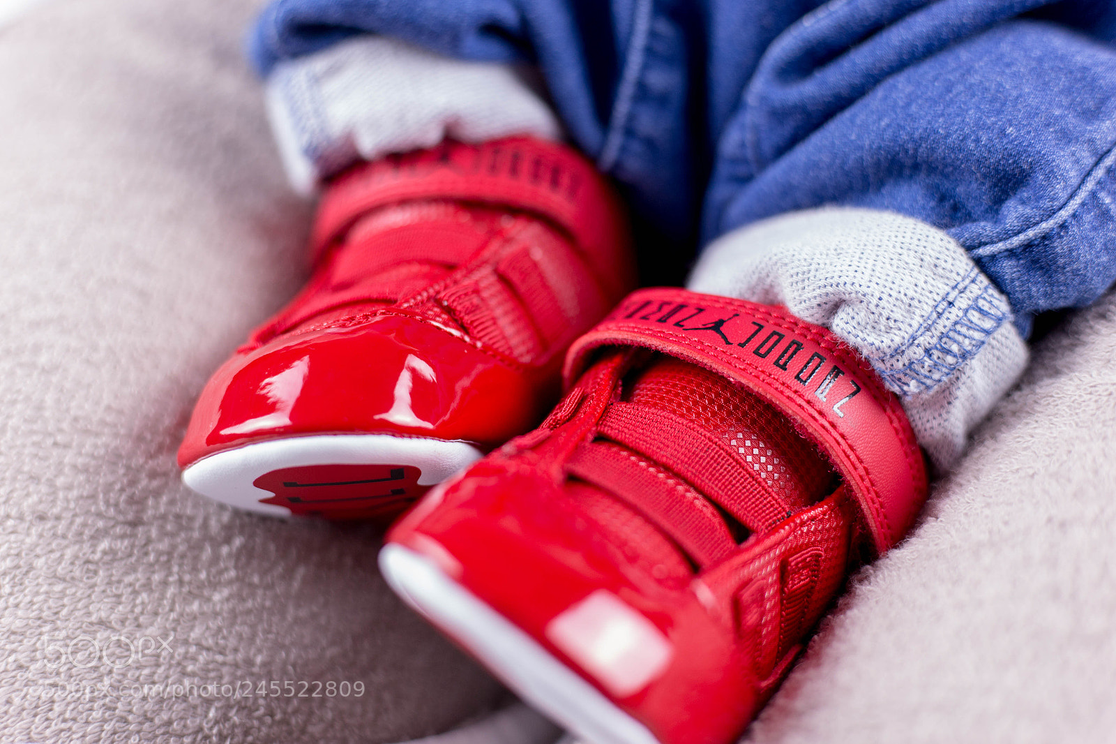 Canon EOS 6D sample photo. Baby shoes jordan photography