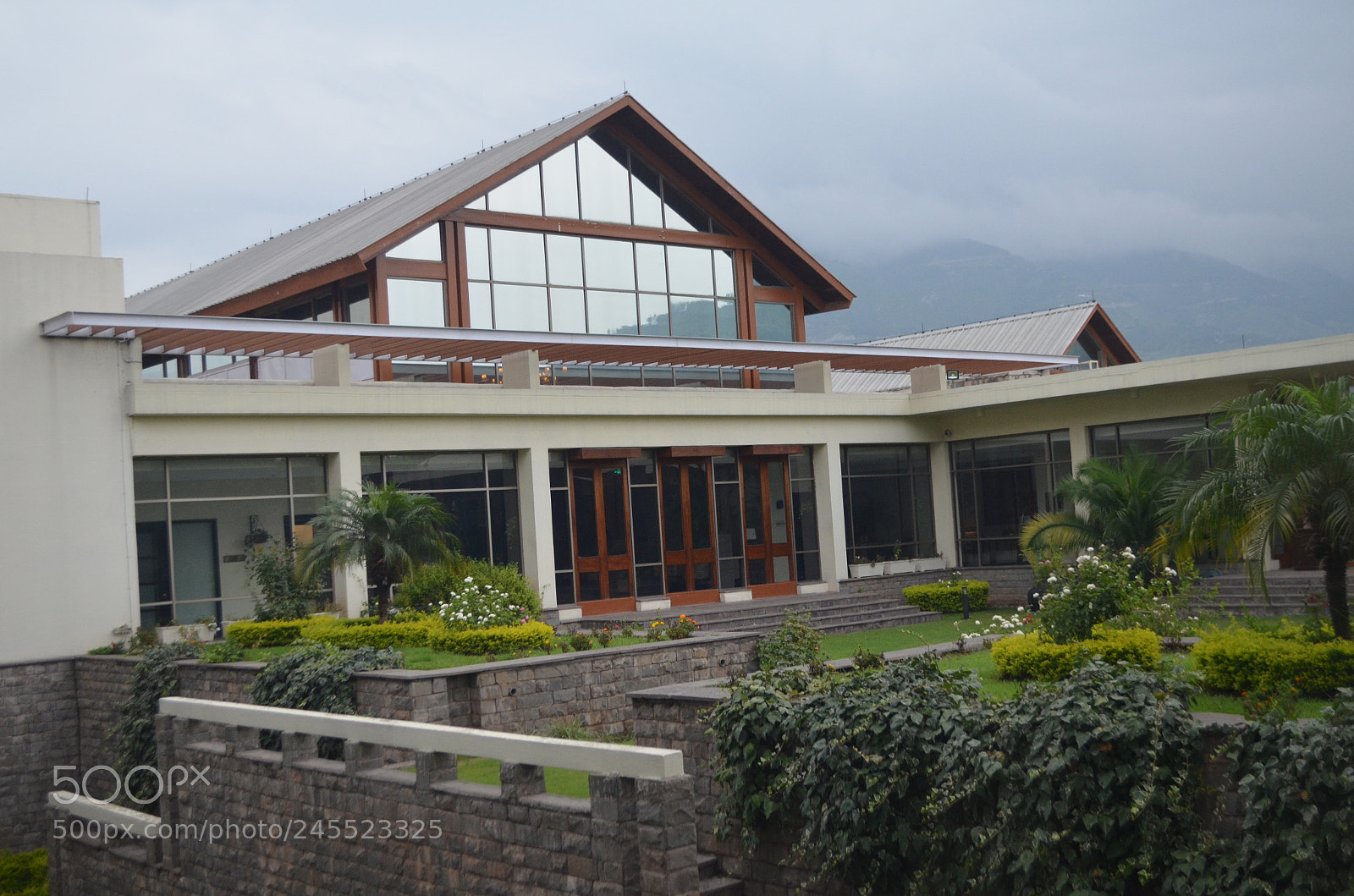 Nikon D5100 sample photo. Pc muzafrabad entrance. photography