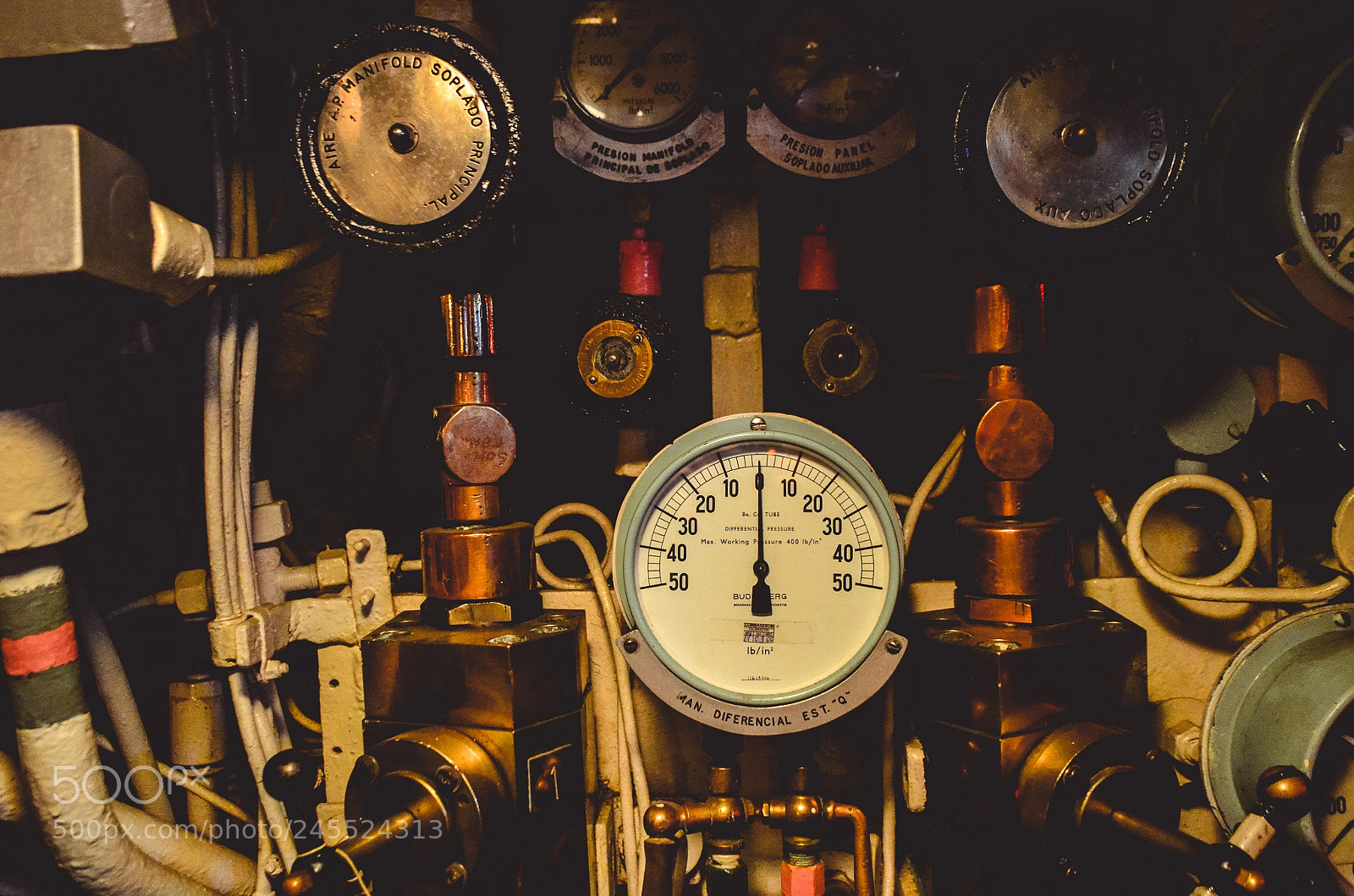 Nikon D5100 sample photo. Old submarine pressure clock photography