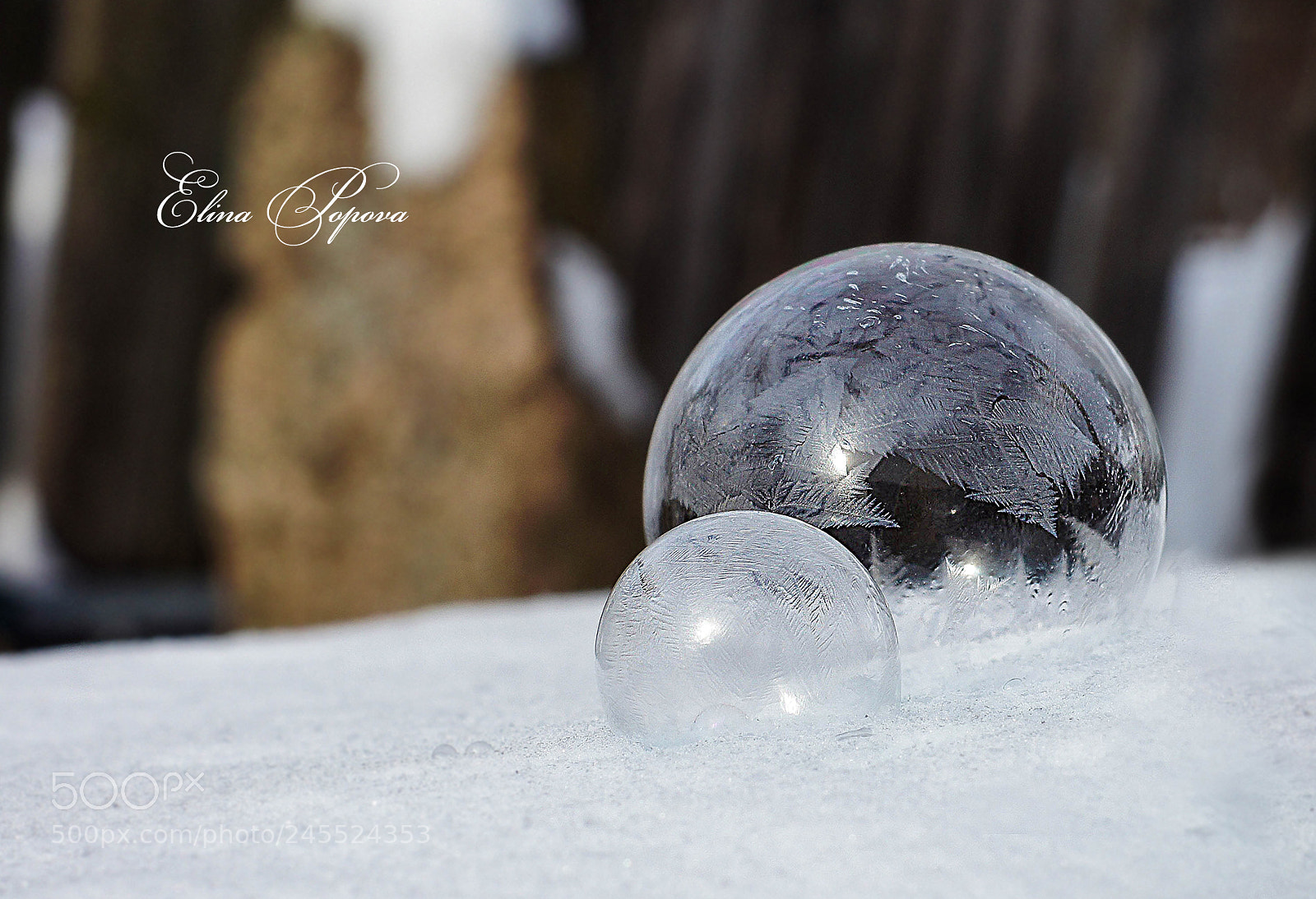 Sony SLT-A55 (SLT-A55V) sample photo. Ice bubble photography