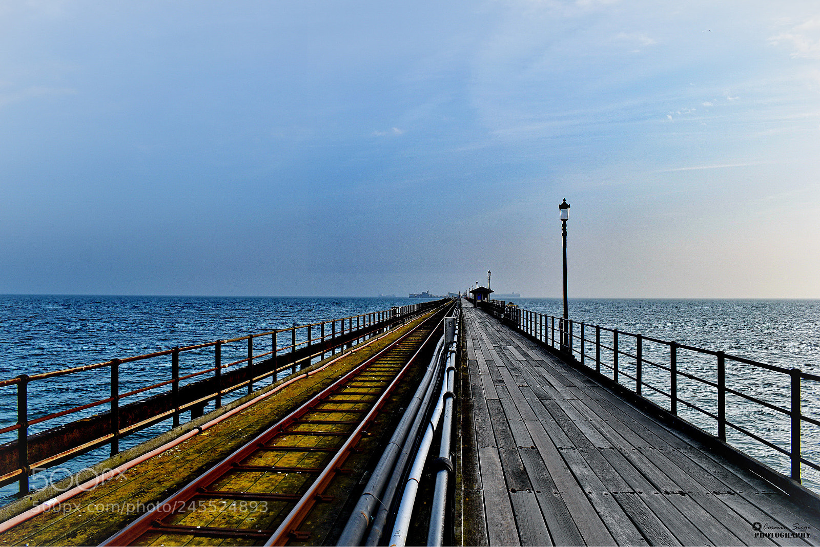 Nikon D5600 sample photo. Southend pier - longest photography