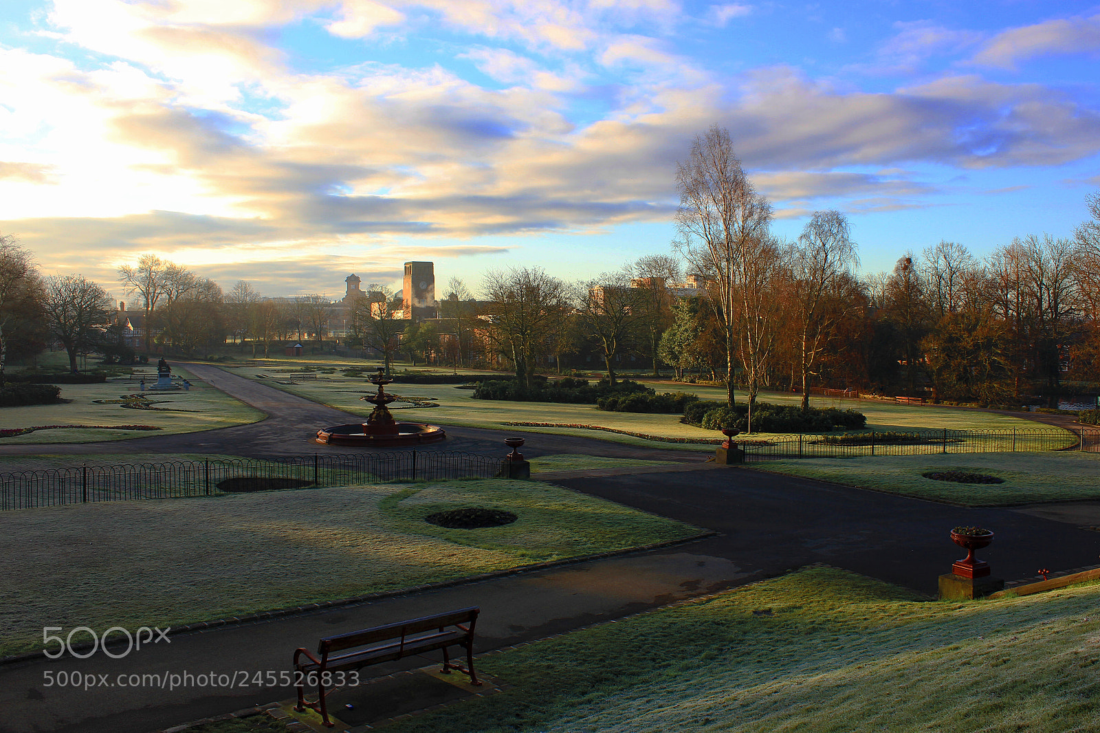 Canon EOS 550D (EOS Rebel T2i / EOS Kiss X4) sample photo. Frosty morning in mesnes photography