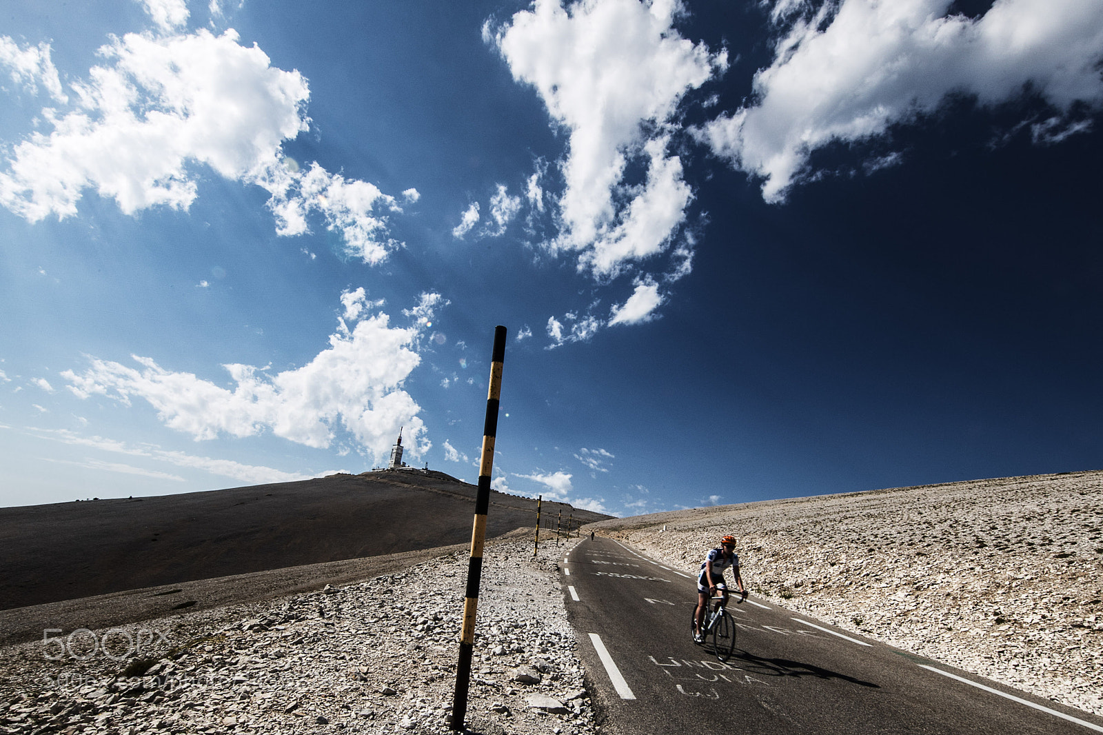 Canon EOS-1D X Mark II sample photo. Descente du ventoux photography