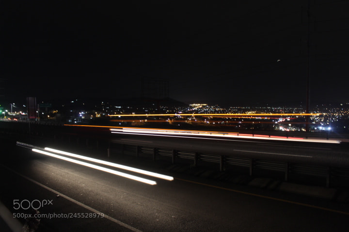 Canon EOS 700D (EOS Rebel T5i / EOS Kiss X7i) sample photo. Luz y oscuridad photography