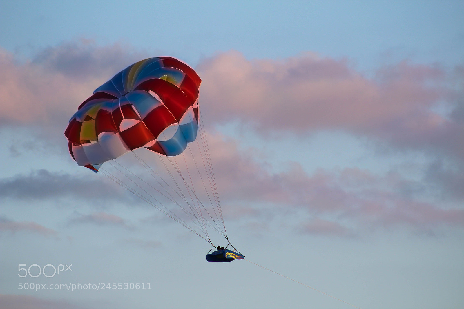 Canon EOS 1300D (EOS Rebel T6 / EOS Kiss X80) sample photo. Paragliding photography