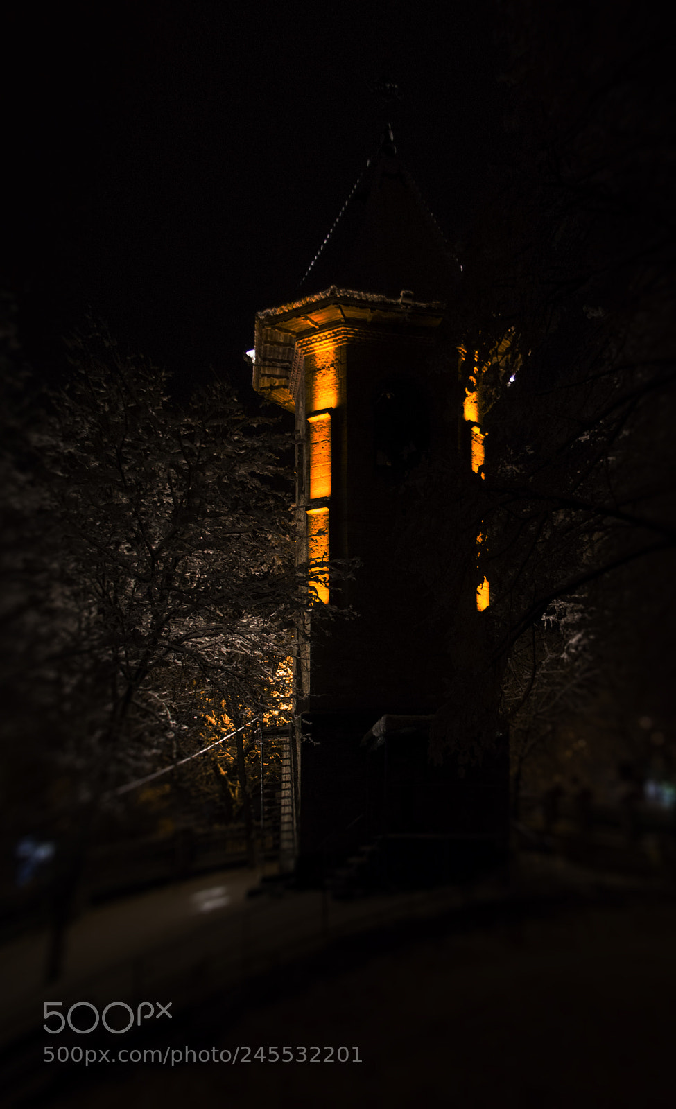 Canon EOS 700D (EOS Rebel T5i / EOS Kiss X7i) sample photo. Yellow tower photography