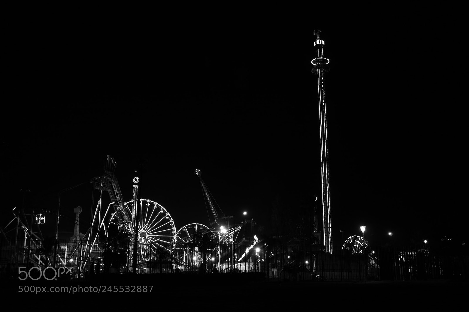 Canon EOS 1300D (EOS Rebel T6 / EOS Kiss X80) sample photo. Feria photography