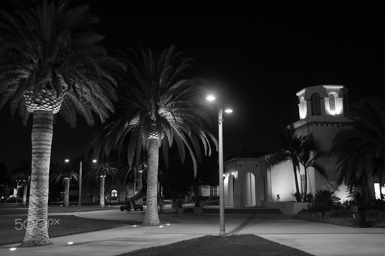 Canon EOS 1100D (EOS Rebel T3 / EOS Kiss X50) sample photo. Clock tower photography