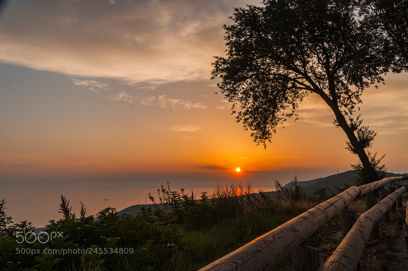 Nikon D5000 sample photo. Conconello hdr photography