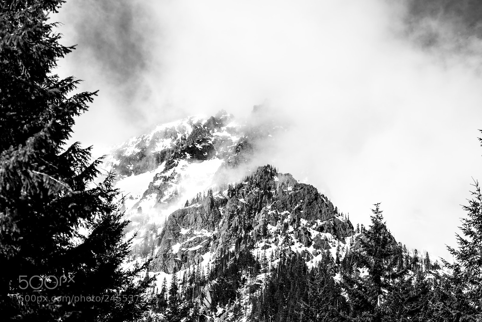 Nikon D800 sample photo. Cloaked in clouds photography