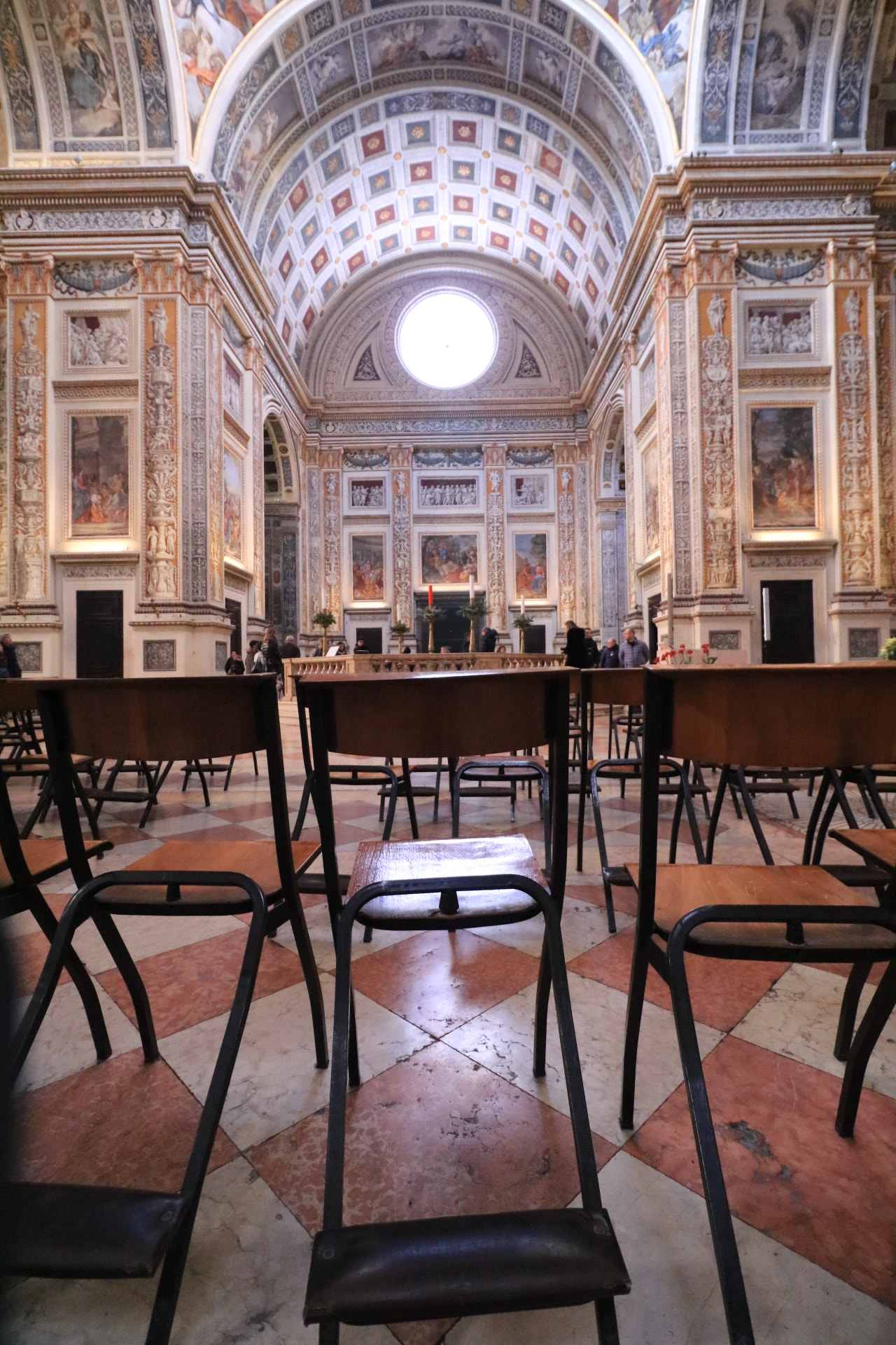 Canon EOS 750D (EOS Rebel T6i / EOS Kiss X8i) sample photo. Basilica di sant' andrea photography