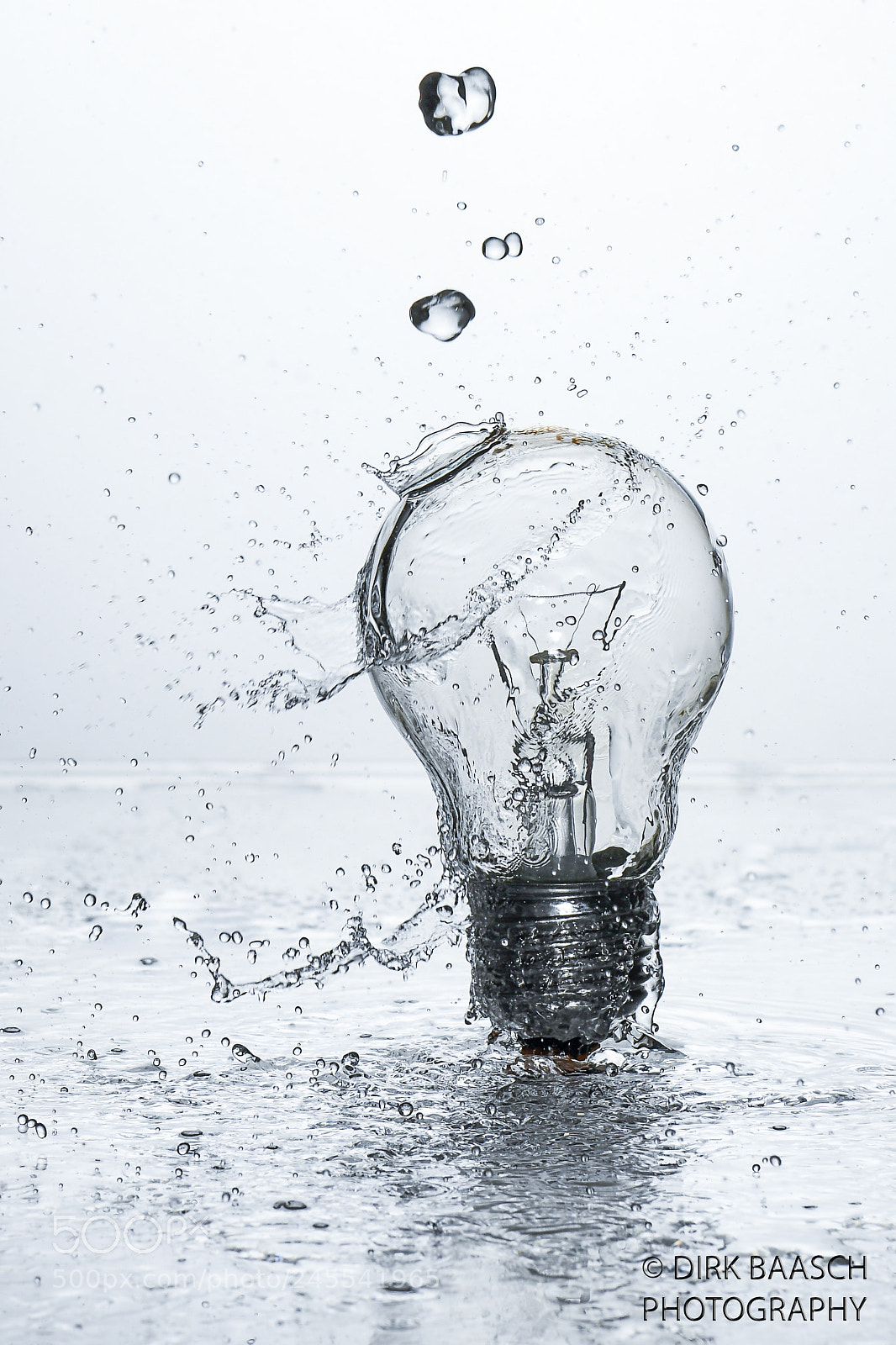 Nikon D850 sample photo. Light bulb photography