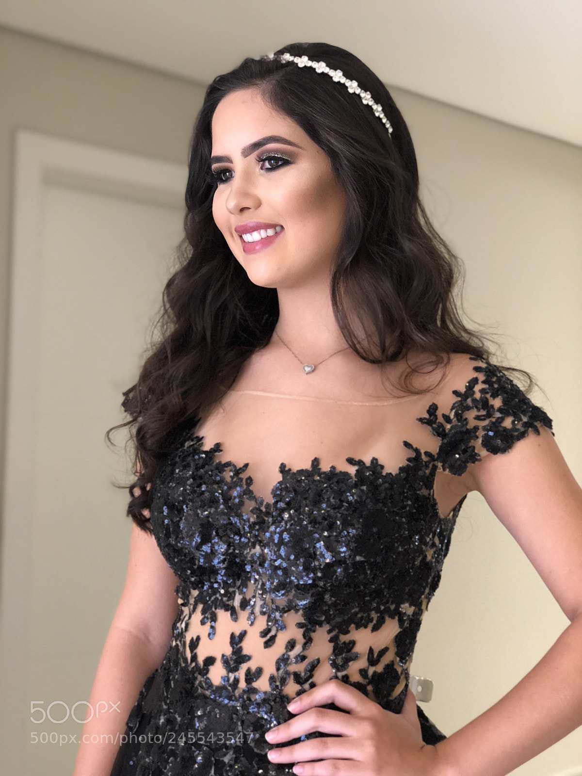 Apple iPhone X sample photo. Yasmin - by deborah photography