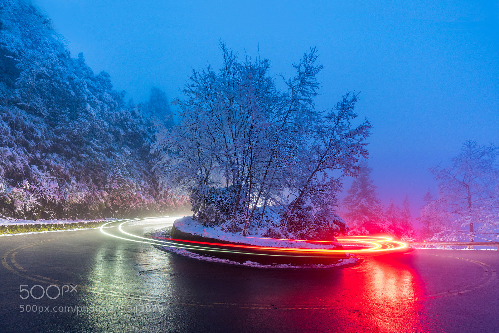 Sony a7R III sample photo. Shooting light trails at photography
