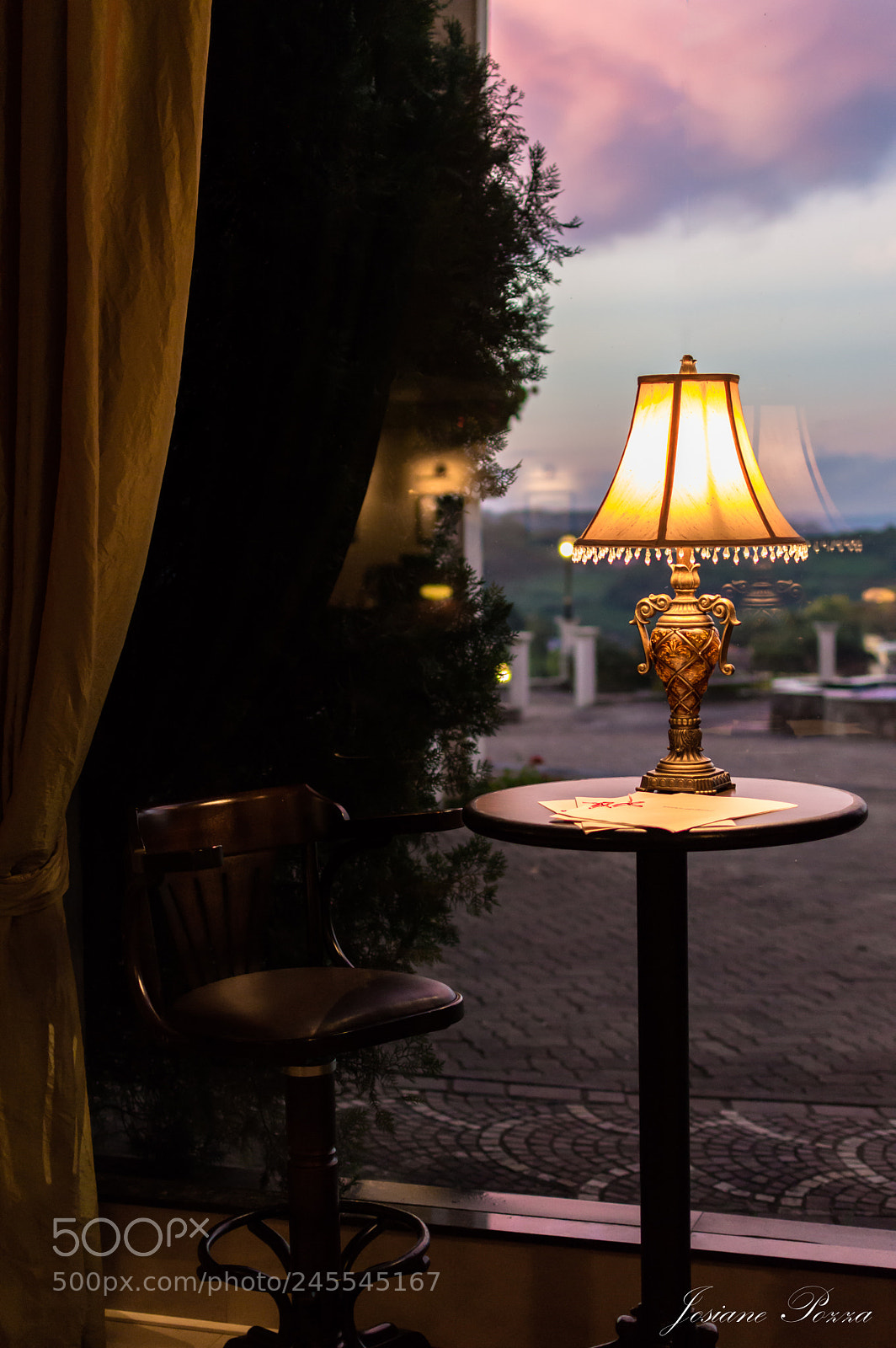 Nikon D3200 sample photo. Window photography