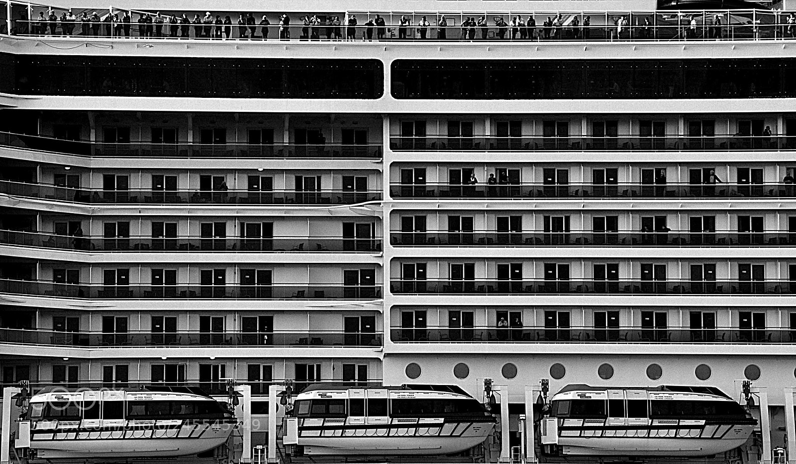 Nikon D90 sample photo. Port of istanbul photography