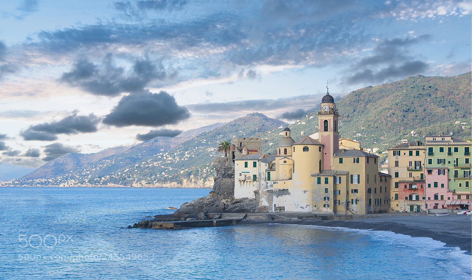Nikon D90 sample photo. Camogli church photography
