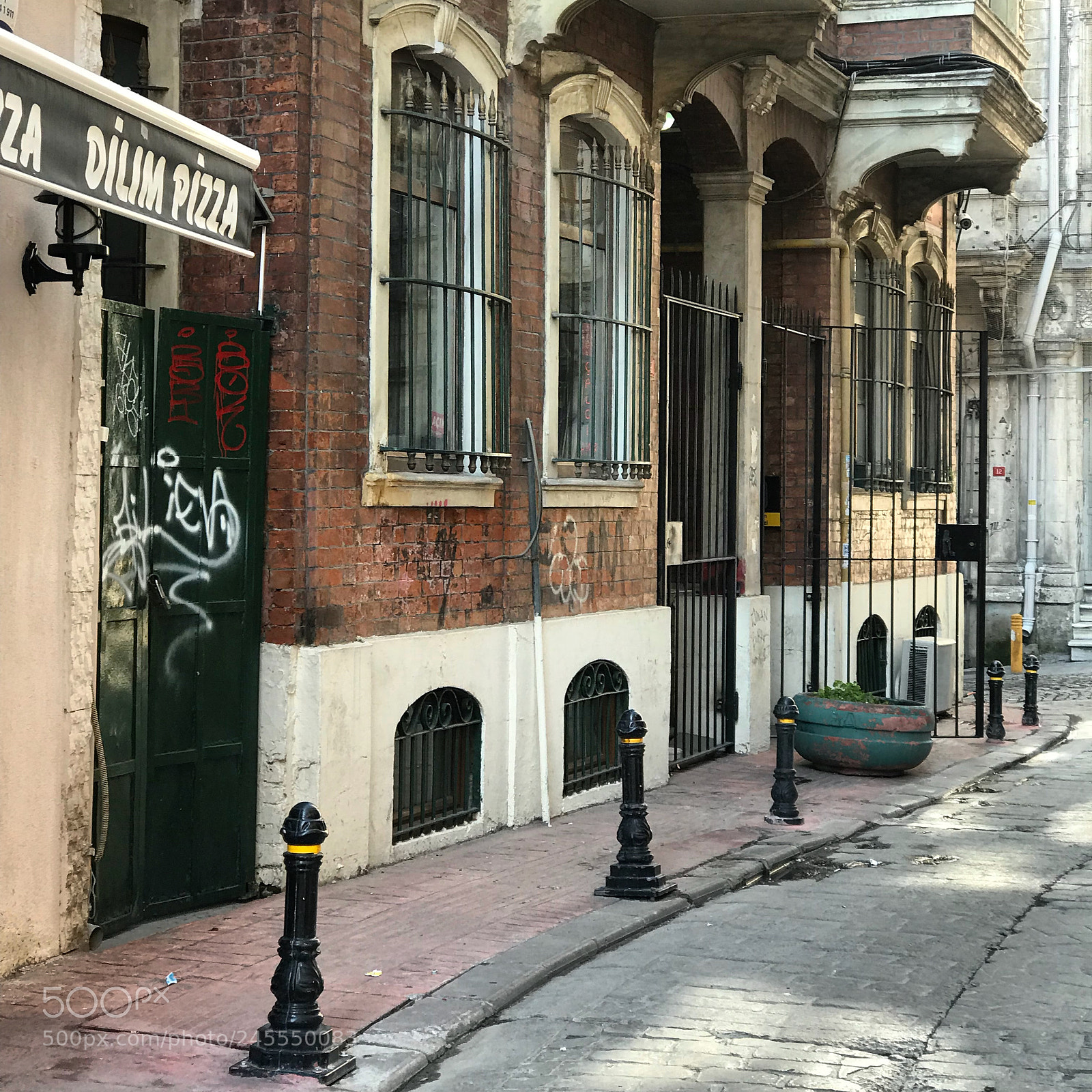 Apple iPhone 7 Plus sample photo. Untitled photography