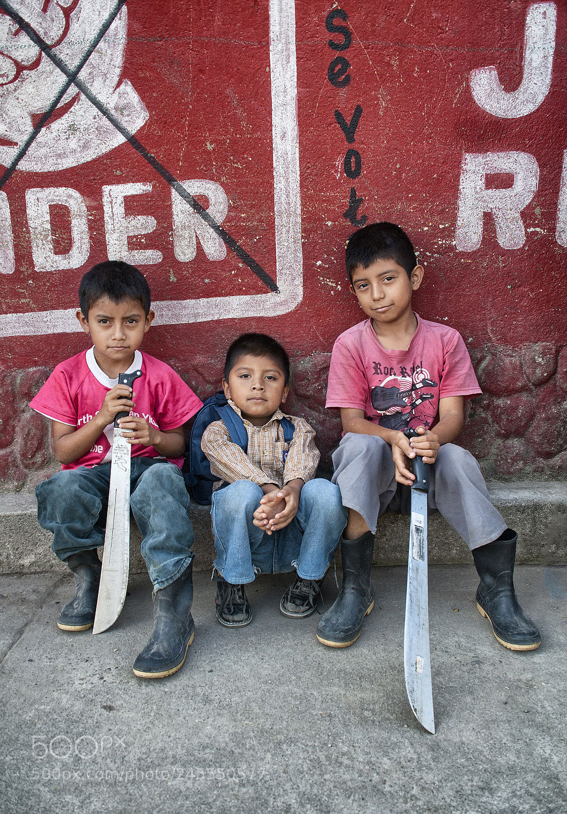 Nikon D90 sample photo. Boys with machetes, san photography