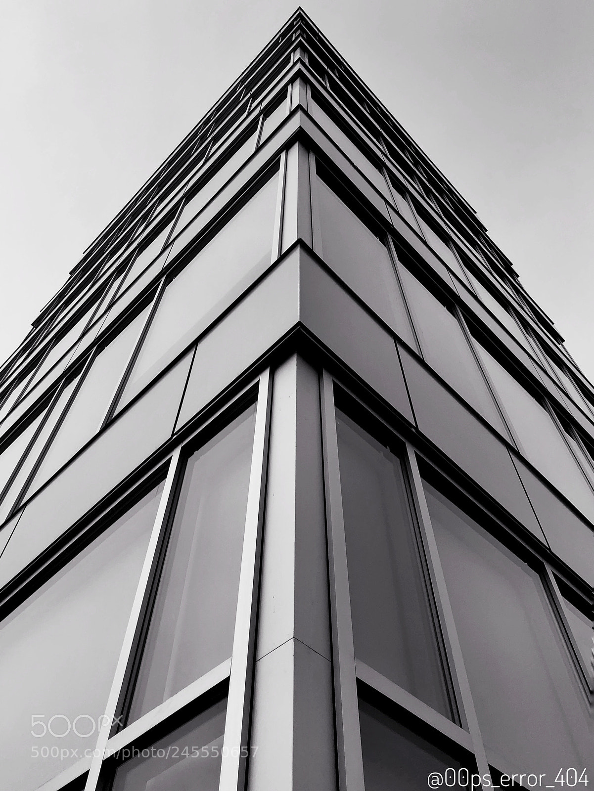 Apple iPhone X sample photo. Angle war photography