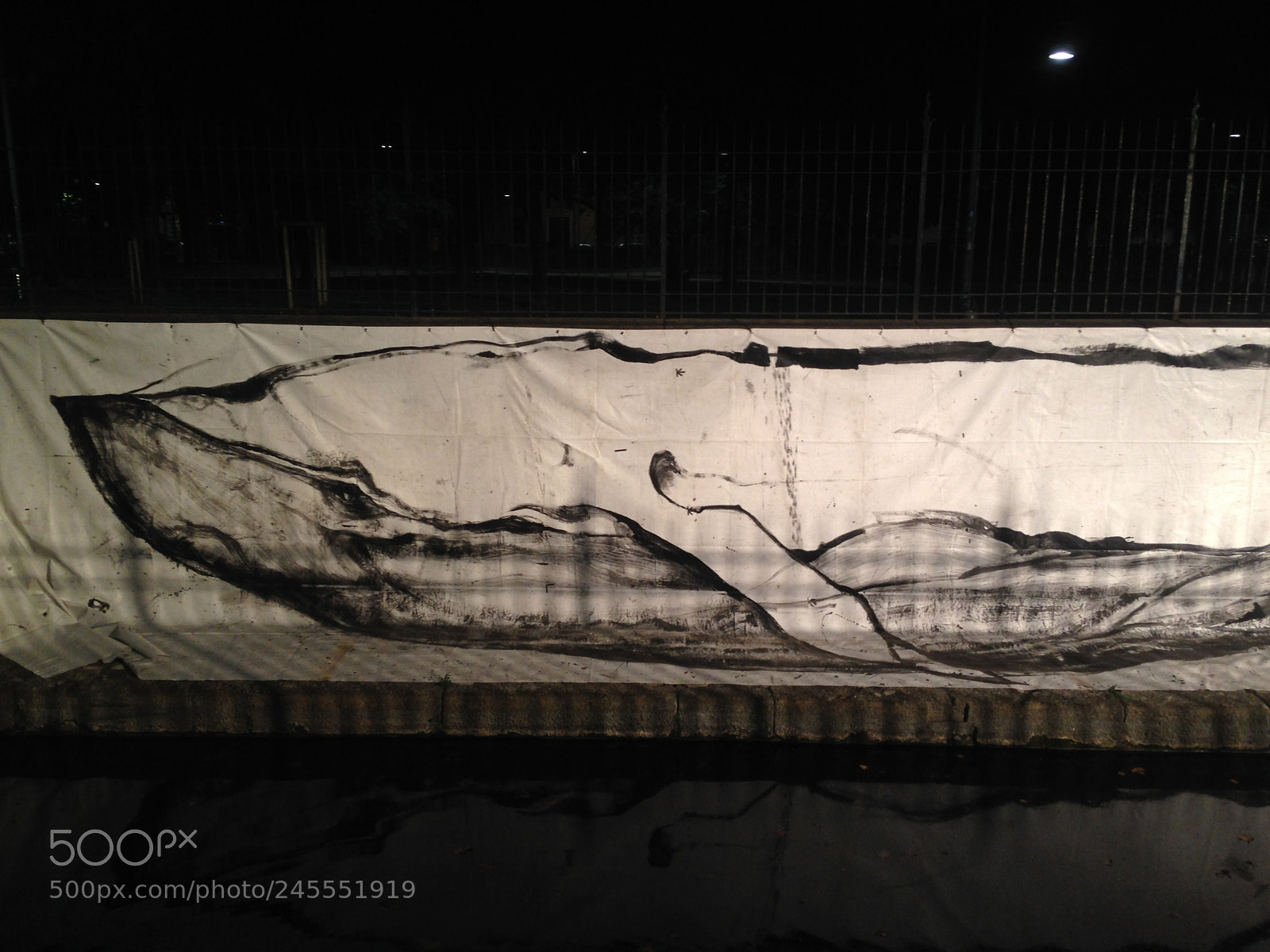 Apple iPhone 5c sample photo. Una balena a milano photography