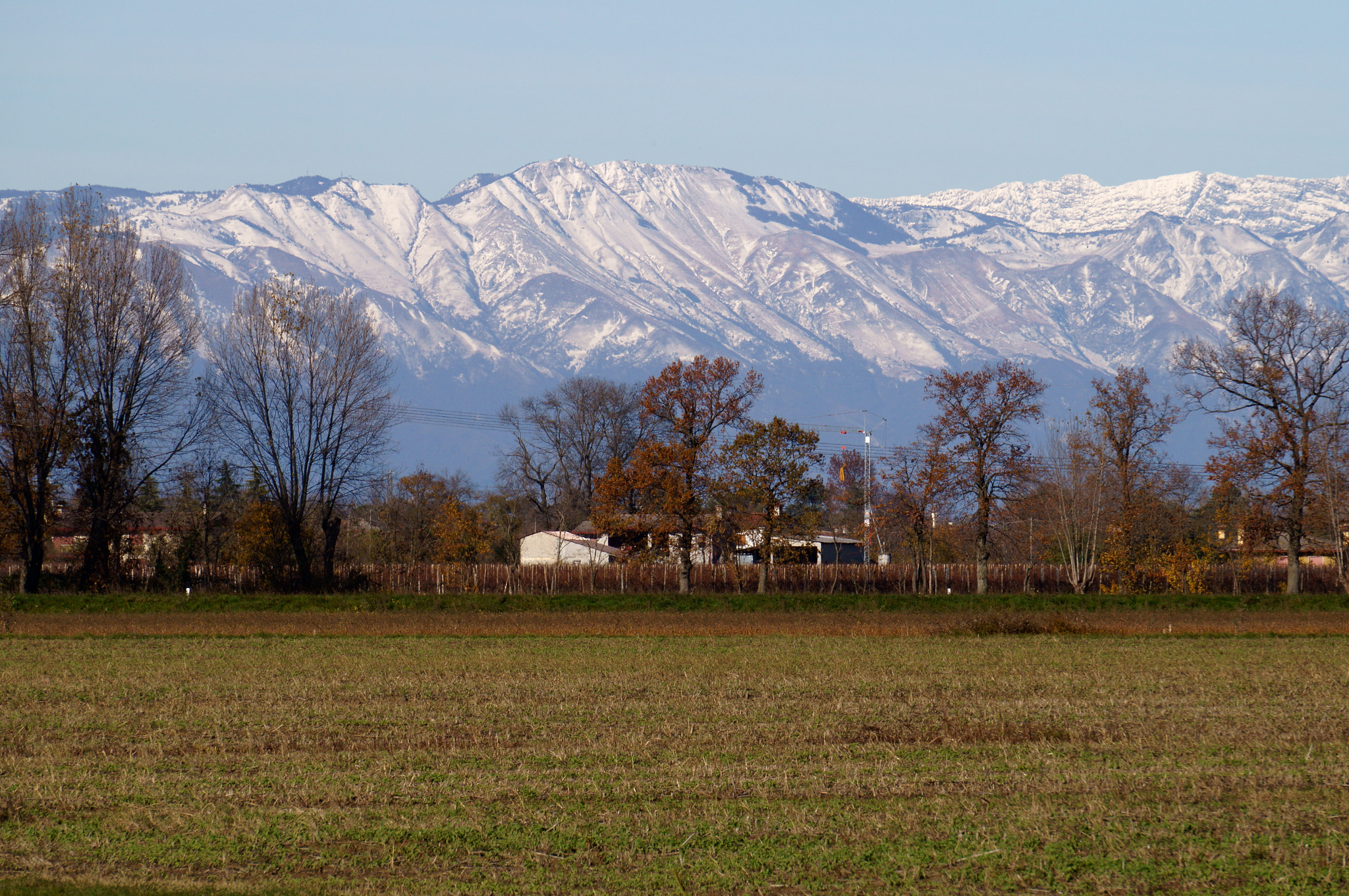 Sony Alpha NEX-F3 sample photo. Higher... lower photography