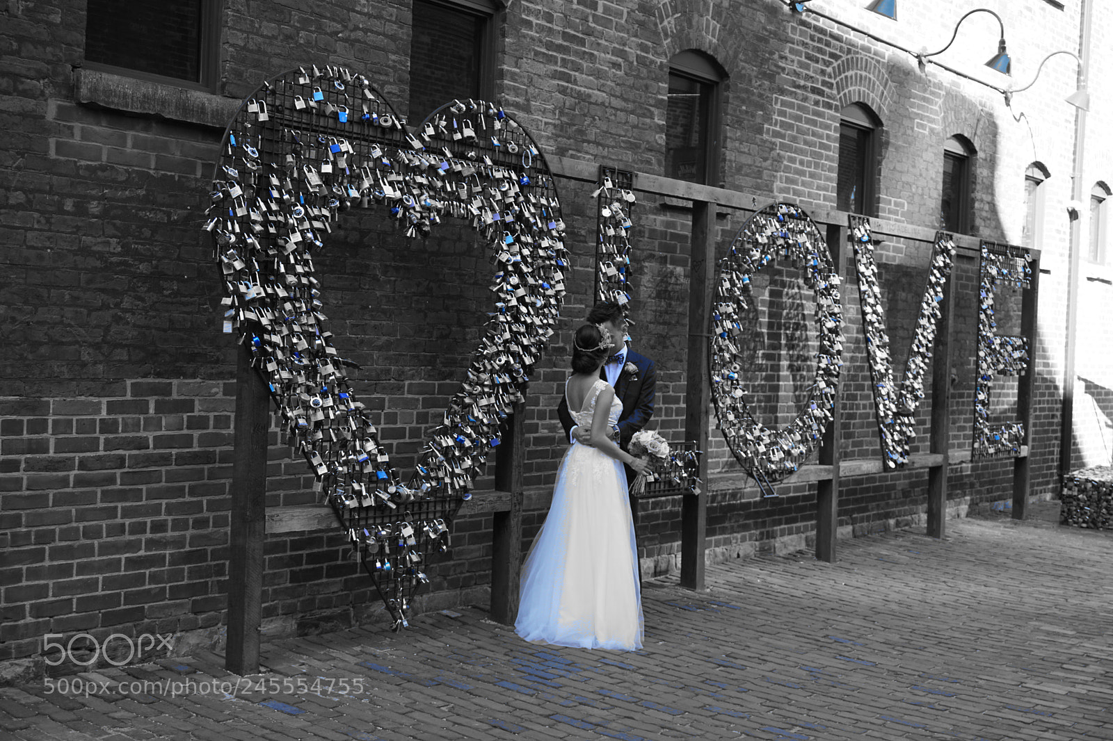 Sony a6000 + Sony E 18-50mm F4-5.6 sample photo. Celebration of love photography