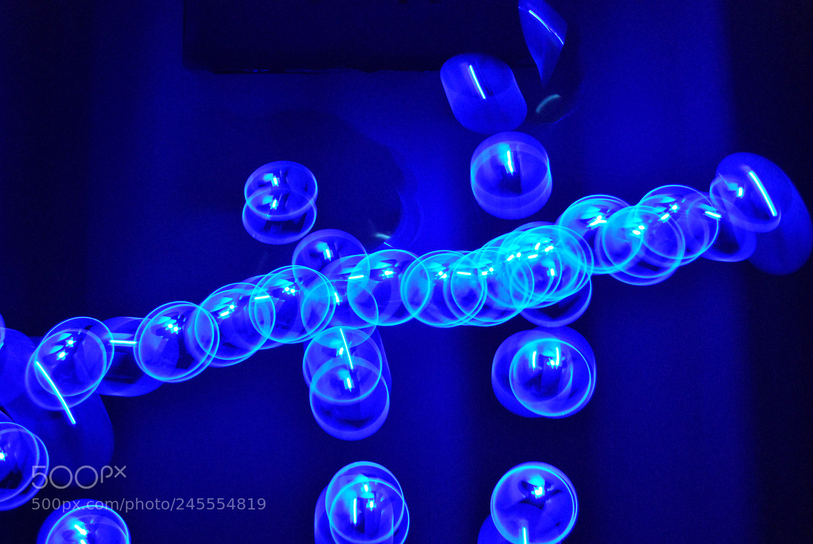 Nikon D60 sample photo. Blue bubbles...no 1 photography