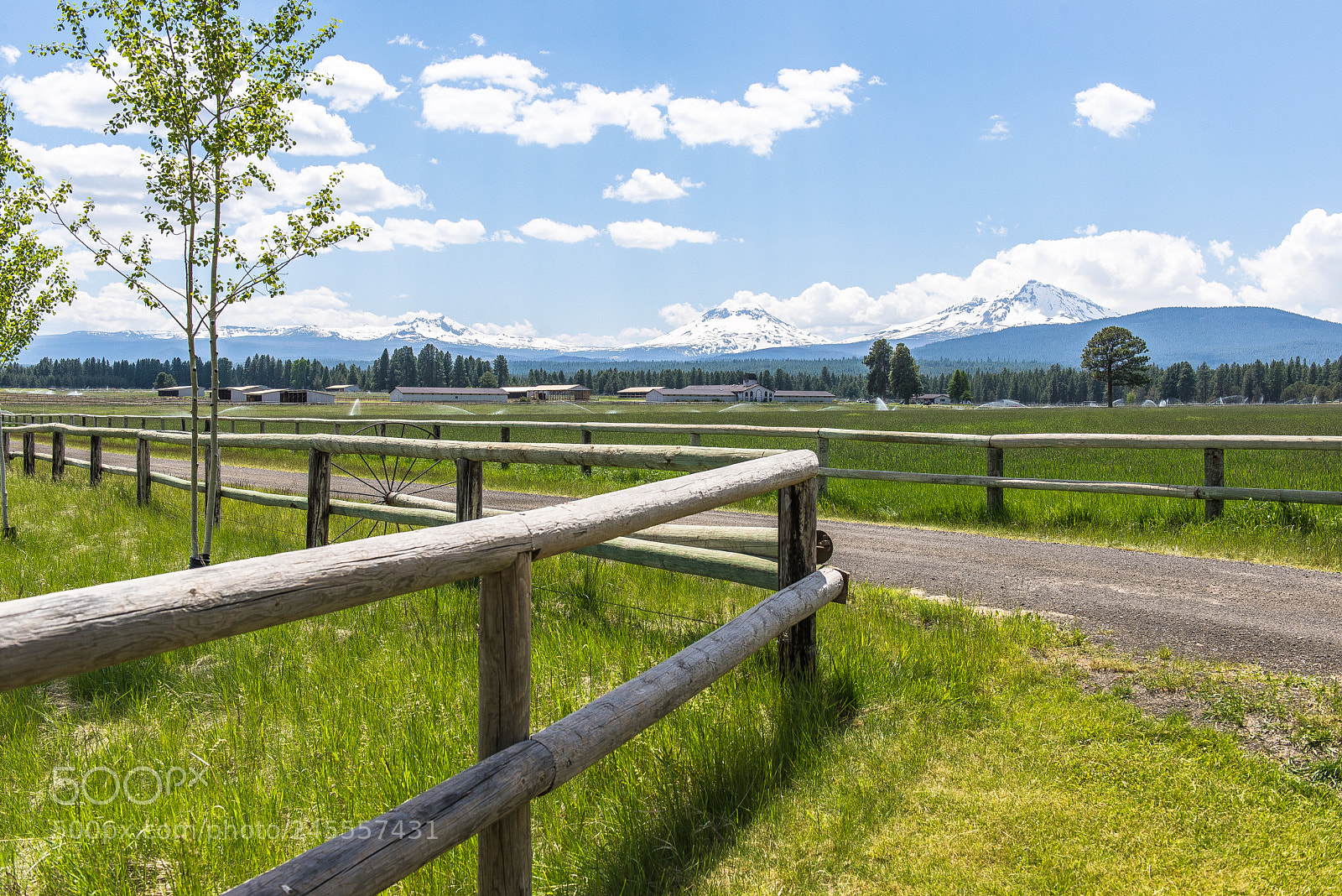 Nikon D600 sample photo. Ranch below three sisters photography