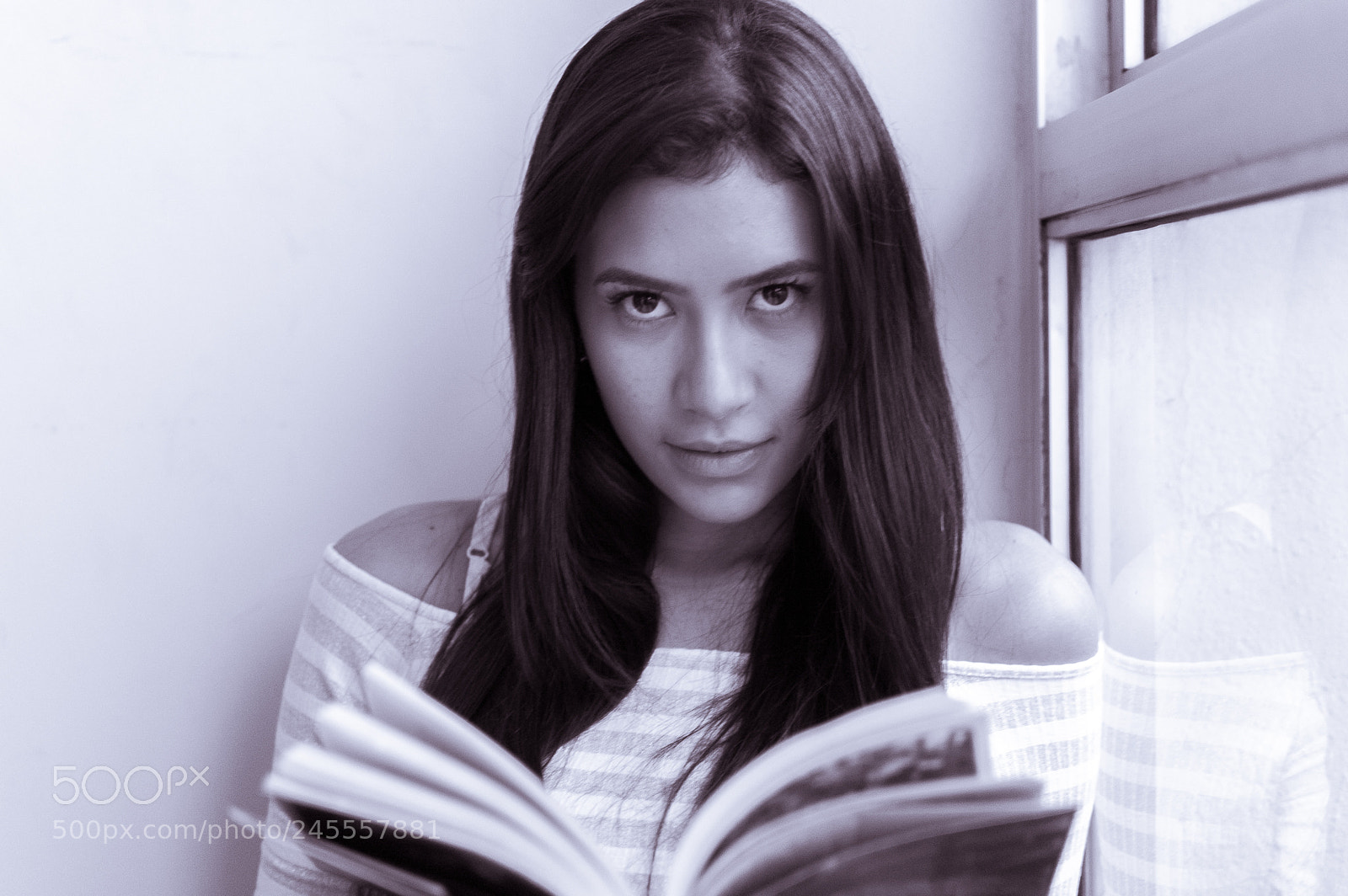 Nikon D40 sample photo. Leitura em preto e photography