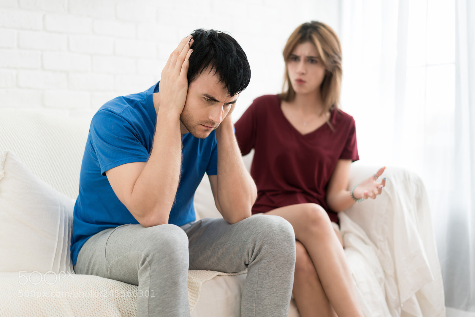 Sony a7R II sample photo. Couple having argument conflict photography