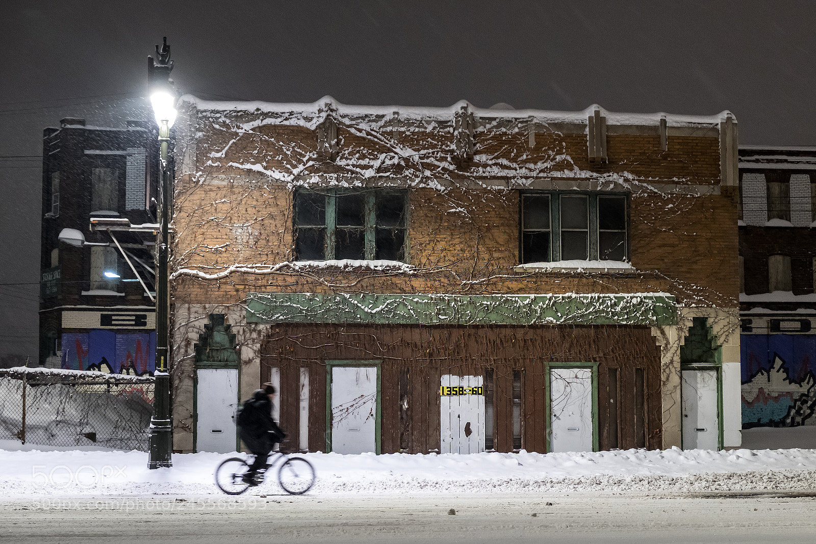 Fujifilm X-T2 sample photo. Snow bike photography