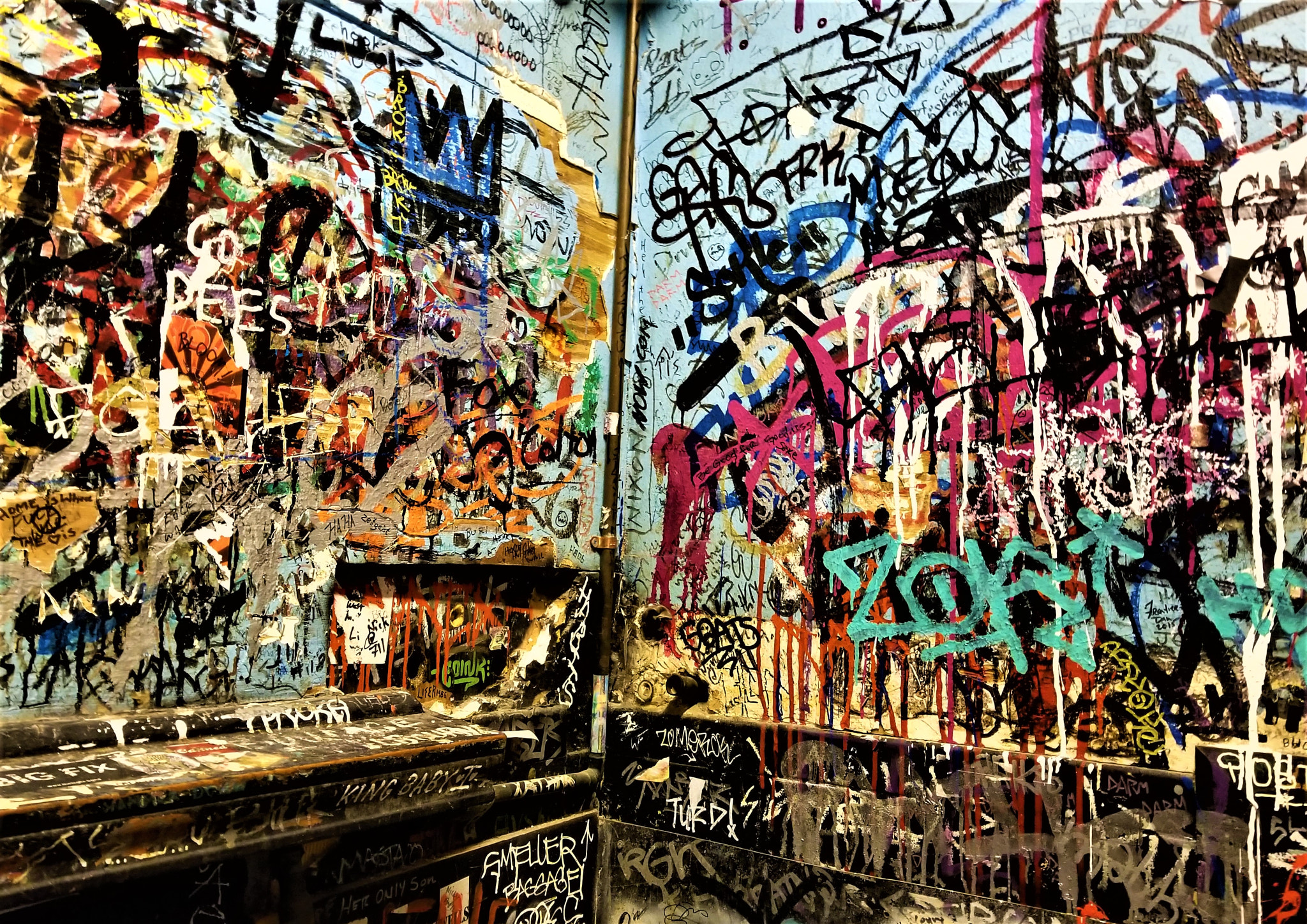 Samsung Galaxy S8 Active sample photo. Street art austin photography