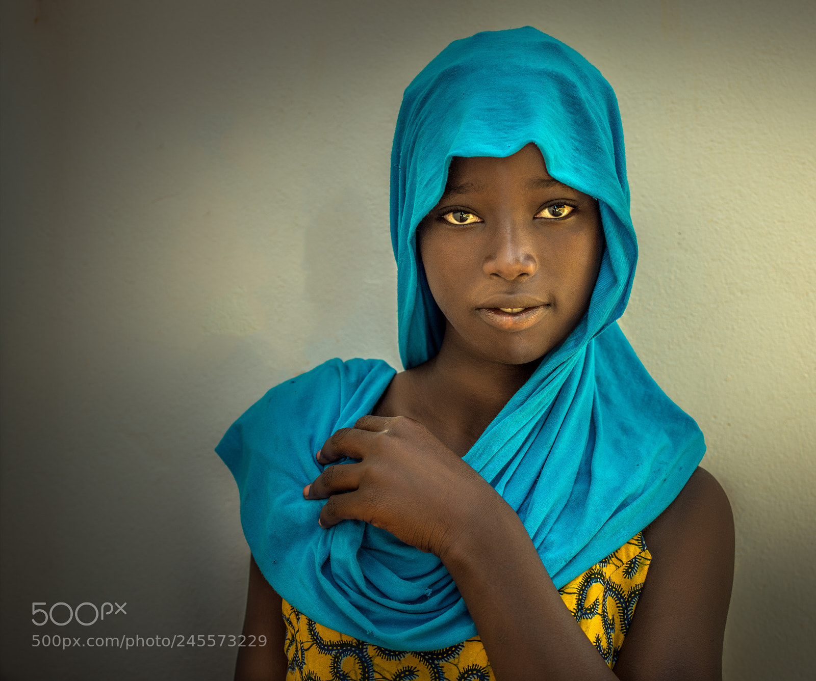 Nikon D800 sample photo. Contradiction in blue photography