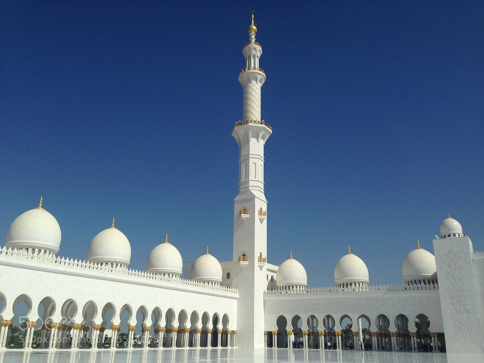 Apple iPhone 5 sample photo. Mosque photography