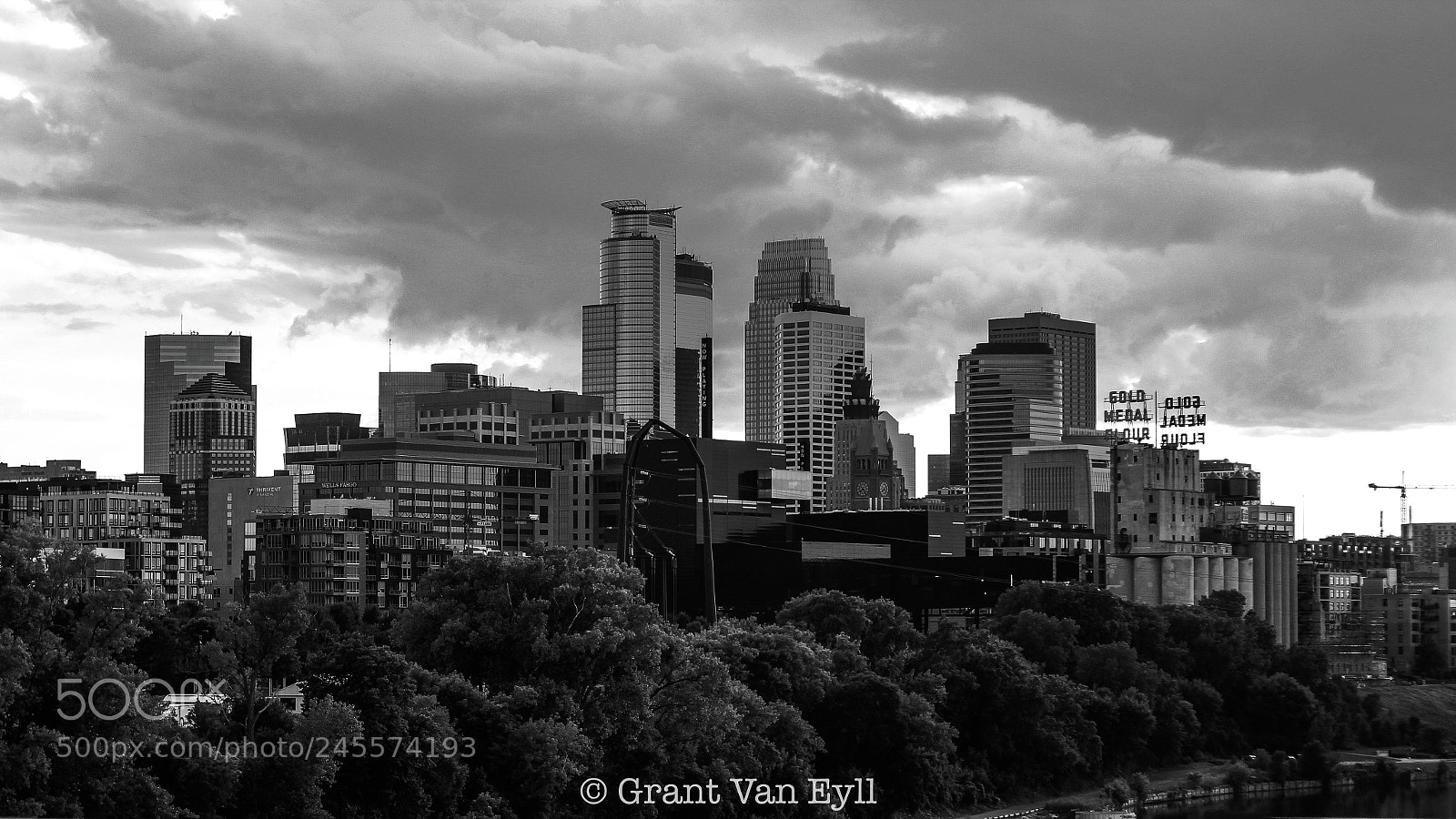 Canon EOS 60D sample photo. Twin cities! photography