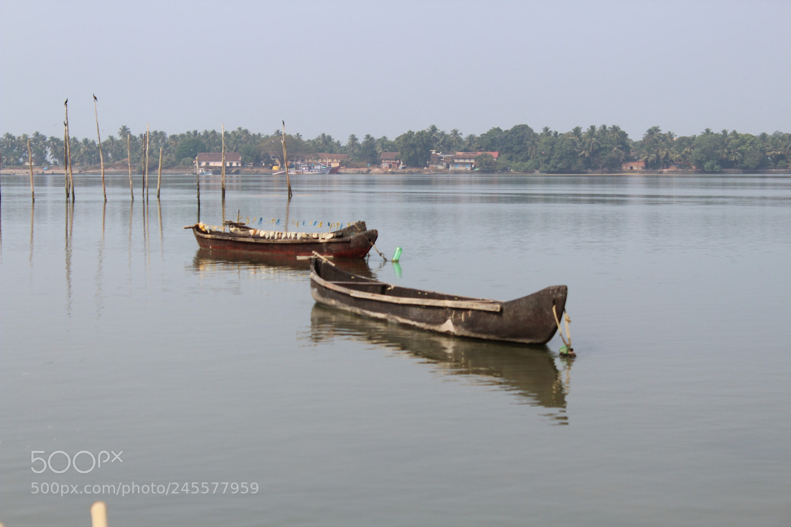 Canon EOS 1300D (EOS Rebel T6 / EOS Kiss X80) sample photo. Boat view photography