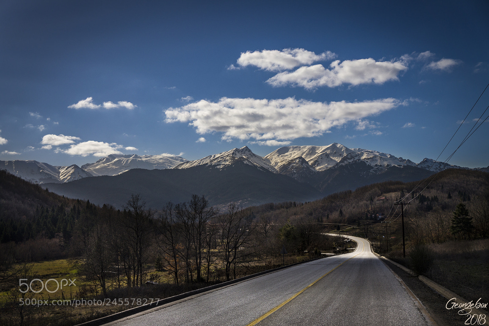 Sony Alpha a3000 sample photo. The road to the photography