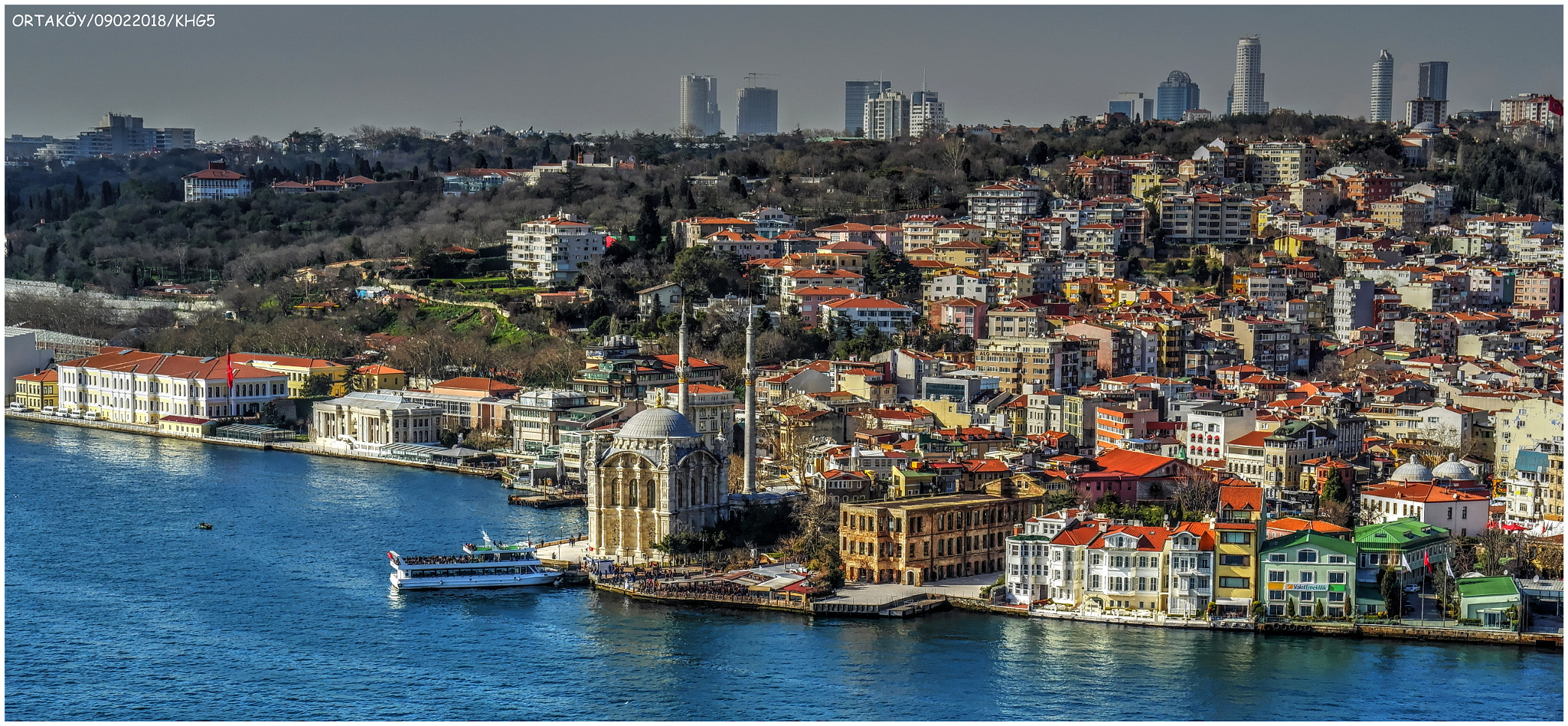 Samsung NX20 sample photo. OrtakÖy photography