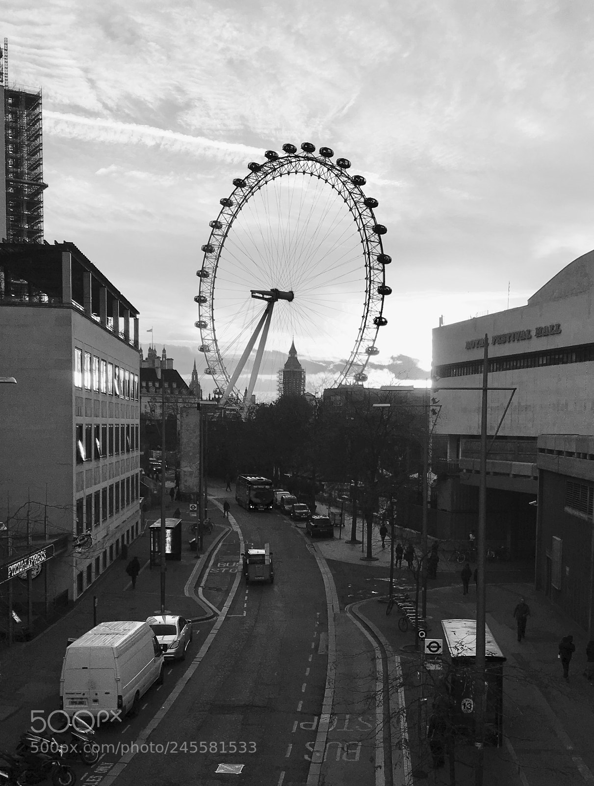 Apple iPhone SE sample photo. Eye. photography