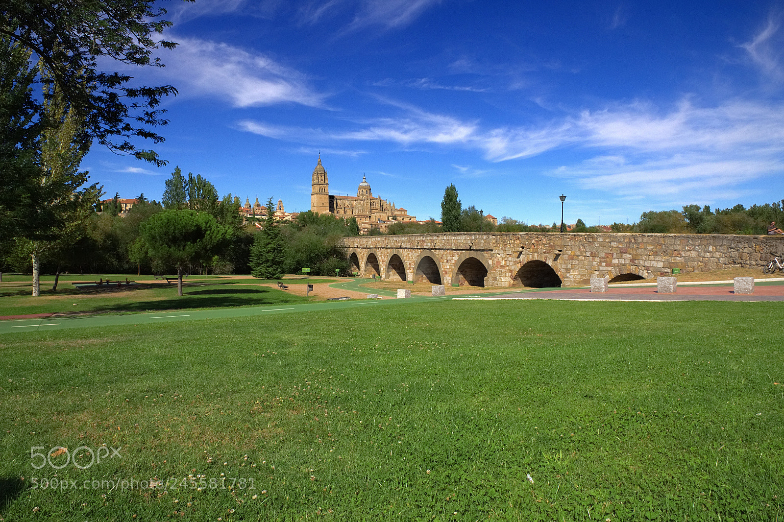 Canon EOS 550D (EOS Rebel T2i / EOS Kiss X4) sample photo. Puente romano photography