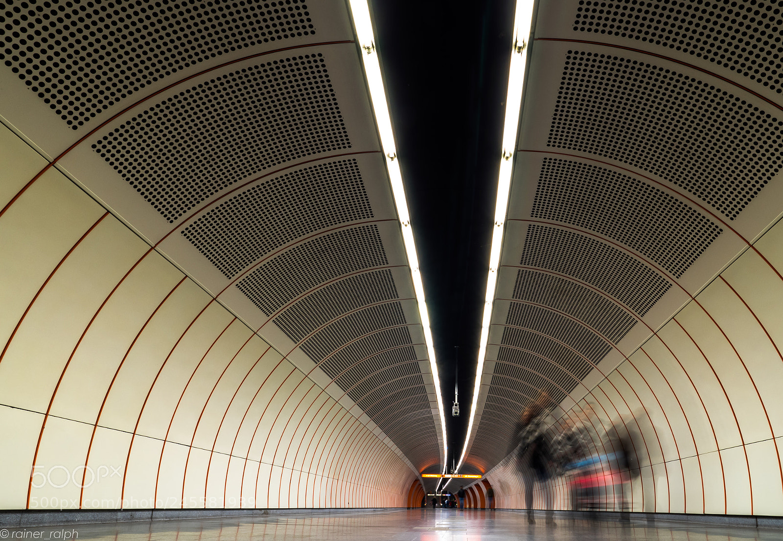 Olympus OM-D E-M5 II sample photo. Walking in a tube photography
