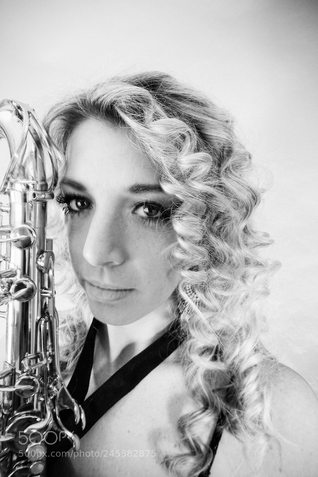 Sony a6300 sample photo. All about jazz photography