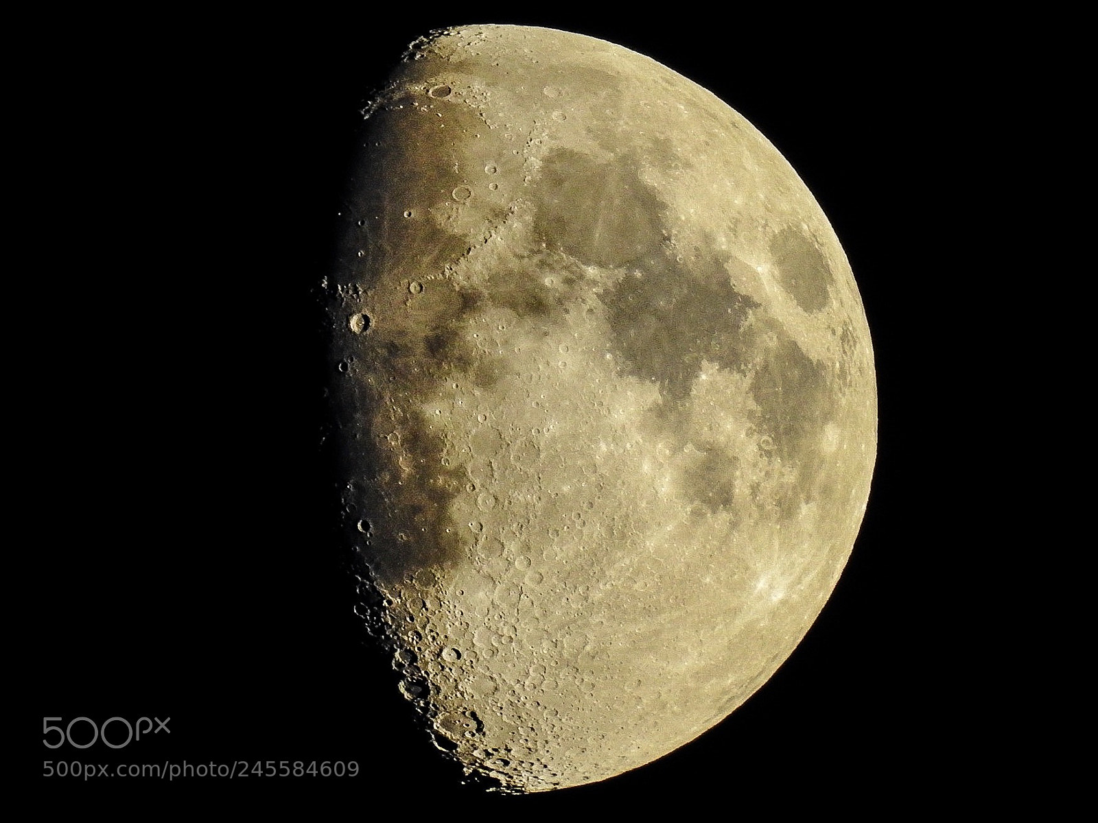 Nikon Coolpix P900 sample photo. The moon photography