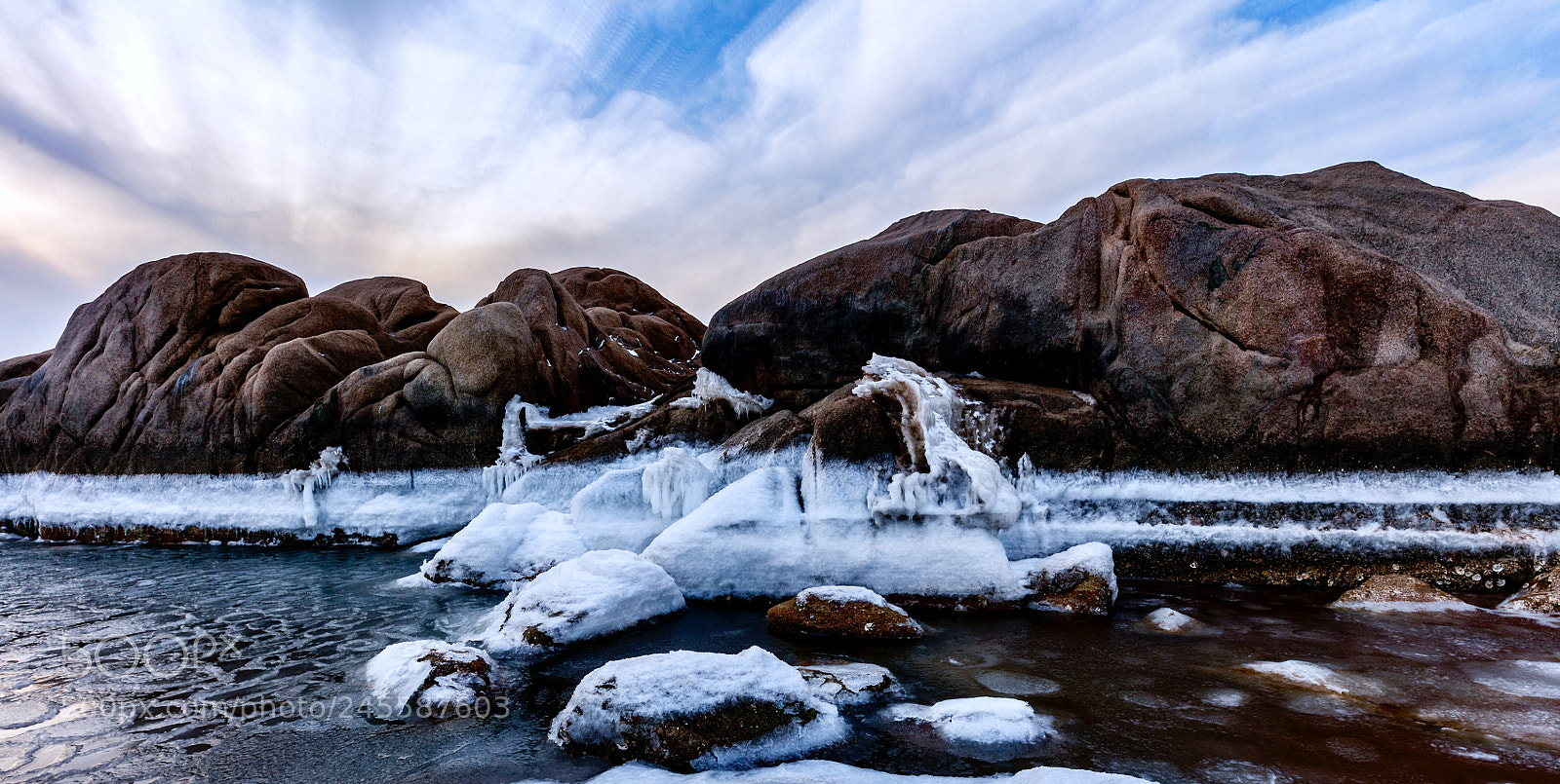 Canon EOS 5DS R sample photo. The sea is melt photography