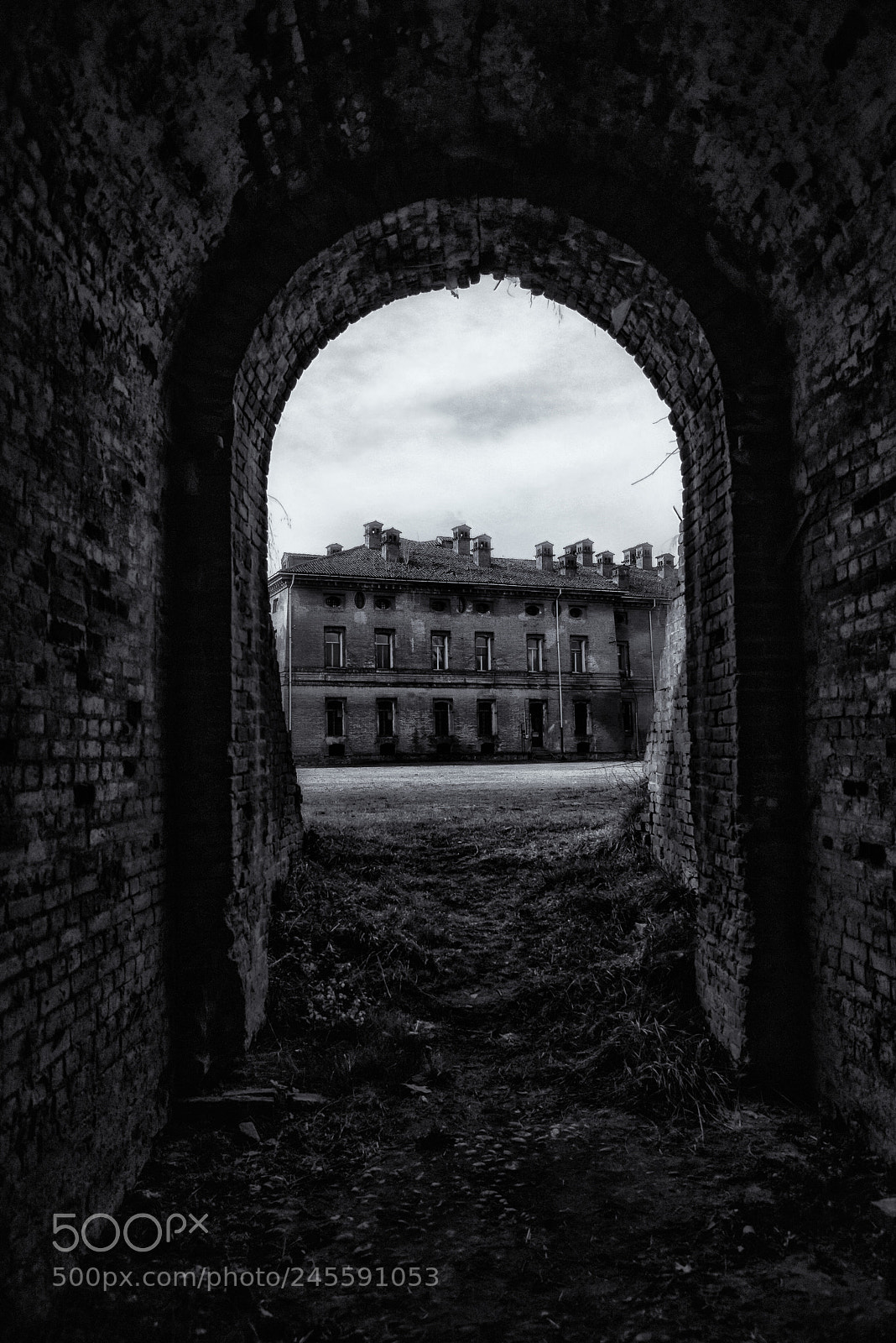 Nikon D800 sample photo. Old barrack and boundary photography