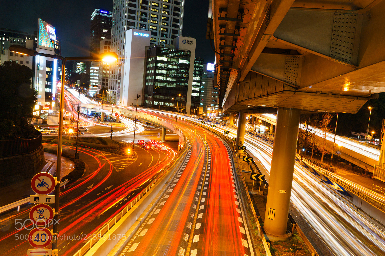 Sony a7 II sample photo. Tokyo twilight photography
